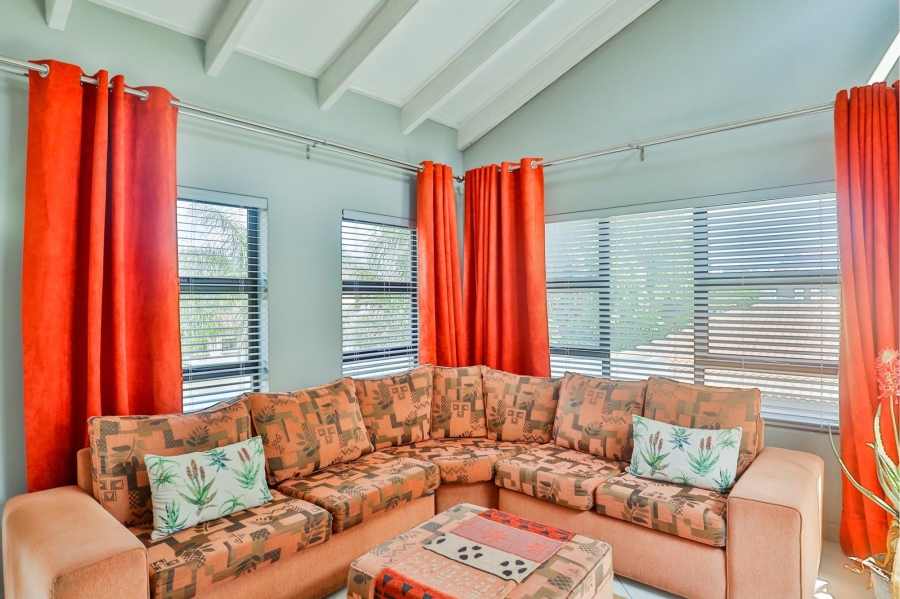 7 Bedroom Property for Sale in Melodie North West